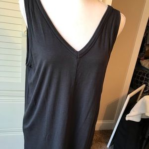 ⭐️Maurice’s Long V-Neck 24/7 Tank Top⭐️